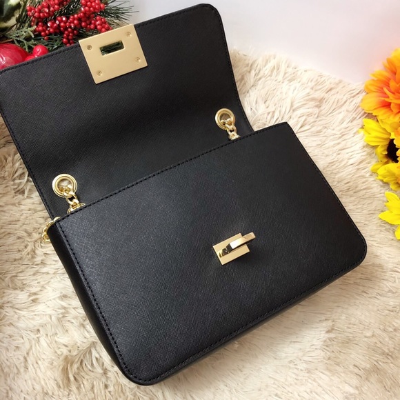 NWT MICHAEL KORS Tina Gold Chain Shoulder bag - Picture 7 of 8